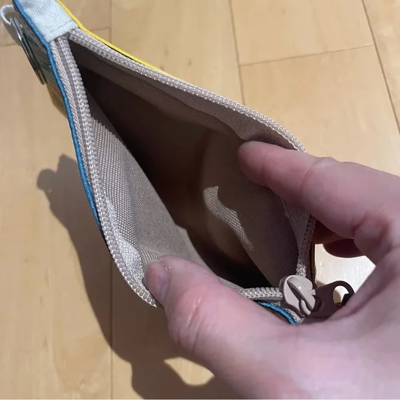 Cute San Francisco Chinatown small pouch - Picture 5 of 5